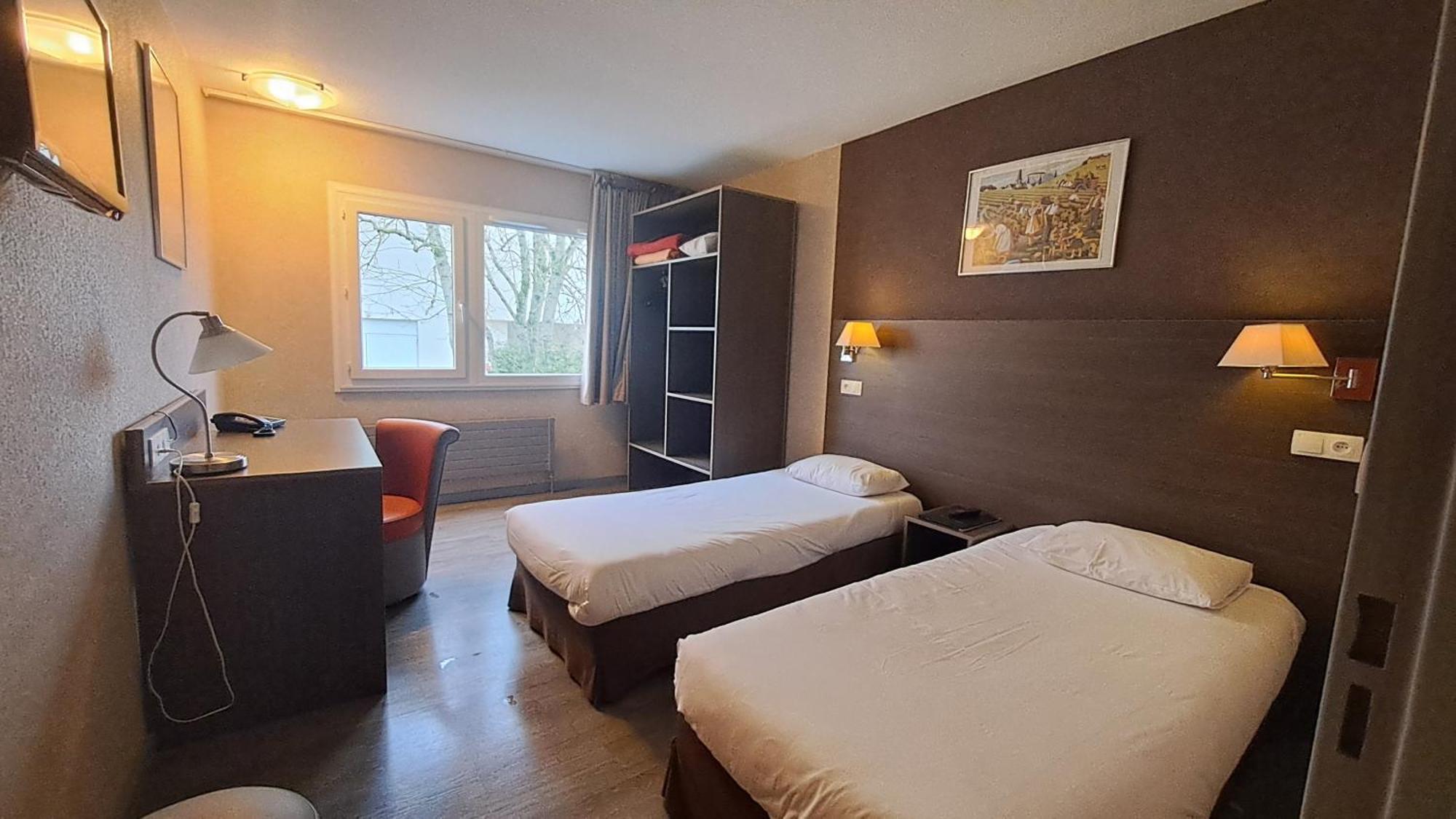 Hotel Du Val Vert Pouilly-en-Auxois Bagian luar foto